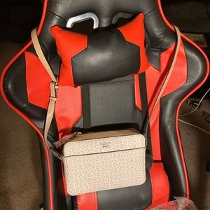 Guess light rose cross body bag